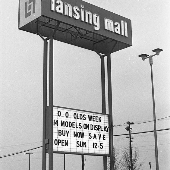 Lansing Mall - Vintage Sign (newer photo)